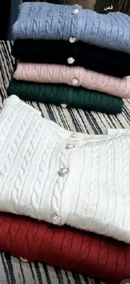 جارزه صوف ناعم مع ازرار قلب